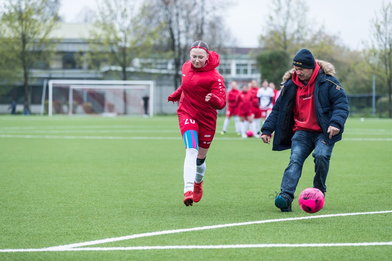 Bild 105 - wBJ SV Wahlstedt - TuS Tensfeld : Ergebnis: 0:0